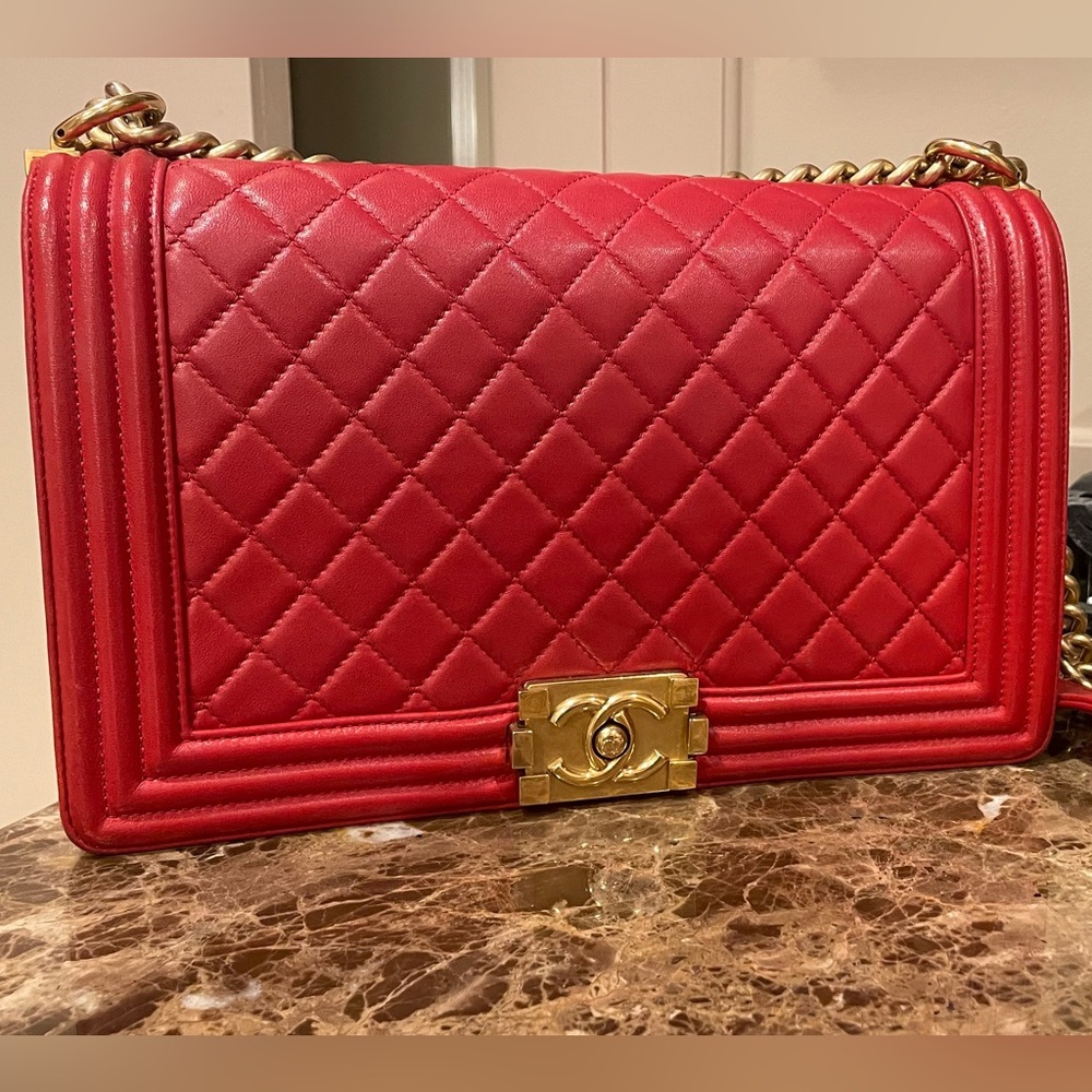 Chanel Medium Boy Bag In Red Lambskin Leather Barely Worn